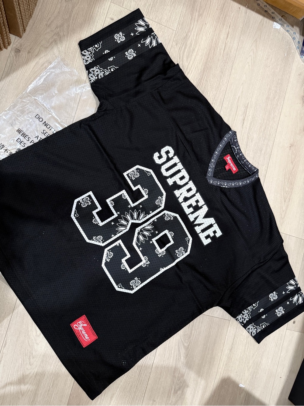 Supreme Black & White Bandana 39 Mesh Jersey